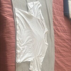 PIONEER White Crew Neck Cropped T-Shirt